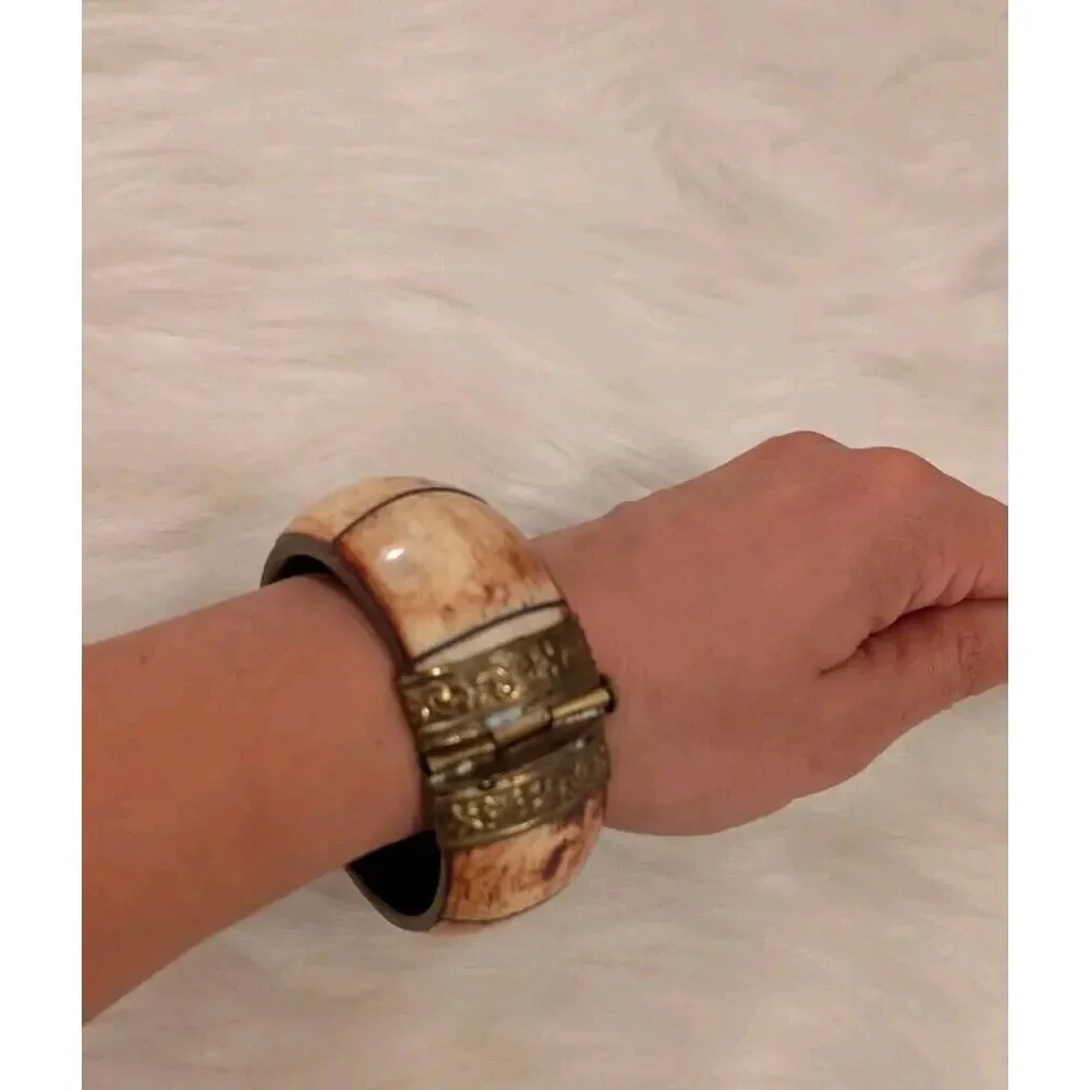 Vintage Horn‎ And Brass Bangle Hinged